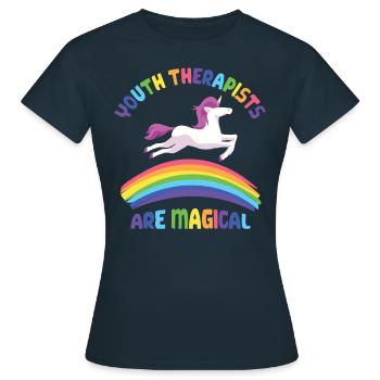 Thérapeute de la jeunesse Licorne - T-shirt Femme - marine - Devant - AI Model Female 172 dark (172cm)