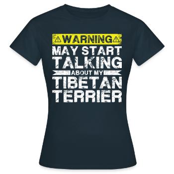 En parlant de terriers tibétains - T-shirt Femme - marine - Devant - AI Model Female 172 dark (172cm)