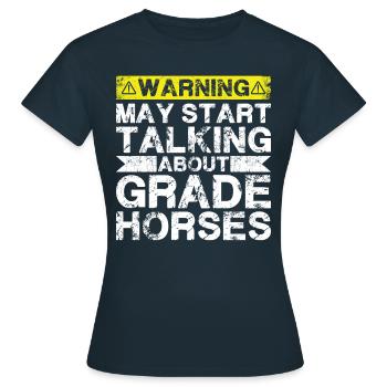 En parlant de Grade Horse - T-shirt Femme - marine - Devant - AI Model Female 172 dark (172cm)