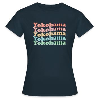 Vintage 70s Hippie Japan City - Retro Yokohama - T-shirt Femme - marine - Devant - AI Model Female 172 dark (172cm)