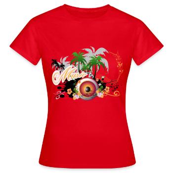 Musik-Lautsprecher mit Klavier - Frauen T-Shirt - Rot - Vorne - AI Model Female 172 dark (172cm)