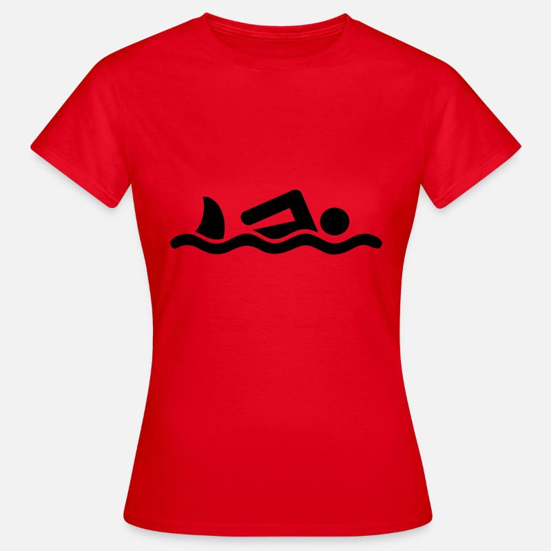 Swimmer with a shark - Women's T-Shirt - red
