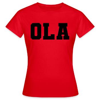 Nom - Ola - T-shirt Femme - rouge - Devant - AI Model Female 172 dark (172cm)