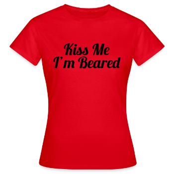 Kiss Me, I'm Beared - T-shirt Femme - rouge - Devant - AI Model Female 172 dark (172cm)