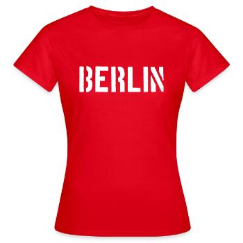 Slogan de Berlin - Porte de Brandebourg - Alexanderplatz - T-shirt Femme - rouge - Devant - AI Model Female 172 dark (172cm)