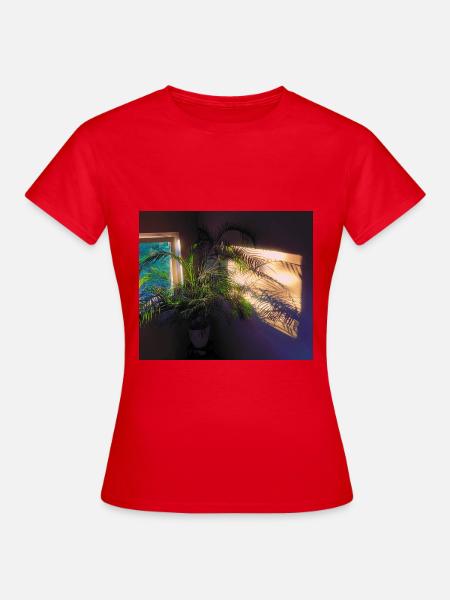 Pflanze im Sonnenlicht - Frauen T-Shirt - Rot