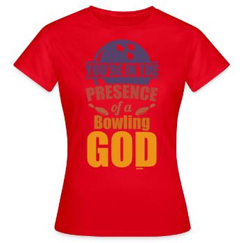 Dieu du bowling - T-shirt Femme - rouge - Devant - AI Model Female 172 dark (172cm)