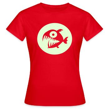 Piranha - T-shirt Femme - rouge - Devant - AI Model Female 172 dark (172cm)