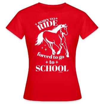 École d’équitation drôle en disant cadeau - T-shirt Femme - rouge - Devant - AI Model Female 172 dark (172cm)