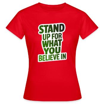 DÉFENDEZ CE EN QUOI VOUS CROYEZ - T-shirt Femme - rouge - Devant - AI Model Female 172 dark (172cm)