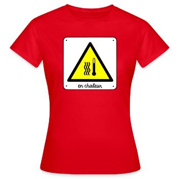 Wärme - Frauen T-Shirt - Rot - Vorne - AI Model Female 172 dark (172cm)