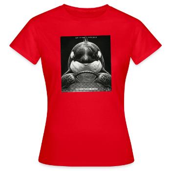 Fish Flashed - T-shirt Femme - rouge - Devant - AI Model Female 172 dark (172cm)
