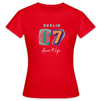 Berlin_67_Aura_4_Life - Frauen T-Shirt - Rot - Vorne - AI Model Female 172 dark (172cm)