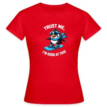 Penguin sur le discours des sports d’hiver sur le snowboard - T-shirt Femme - rouge - Devant - AI Model Female 172 dark (172cm)