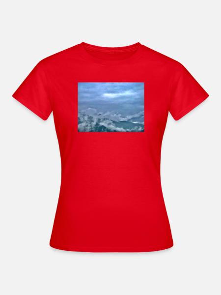 Nebel über Berglandschaft Morgenlicht - Frauen T-Shirt - Rot