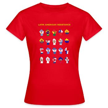 Montage de drapeaux de la résistance latino-américaine - T-shirt Femme - rouge - Devant - AI Model Female 172 dark (172cm)