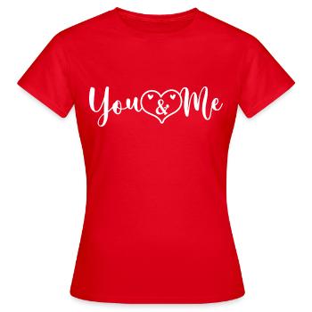 You and me Love with Heart Du und Ich die Liebe - Frauen T-Shirt - Rot - Vorne - AI Model Female 172 dark (172cm)