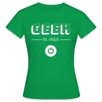 Geek en Veille - T-shirt Femme - vert - Devant - AI Model Female 172 dark (172cm)