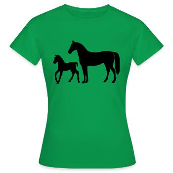 Cheval avec poulain - T-shirt Femme - vert - Devant - AI Model Female 172 dark (172cm)