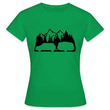 wald berge tannen gebirge wohnwagen gelaendewagen - Frauen T-Shirt - Kelly Green - Vorne - AI Model Female 172 dark (172cm)