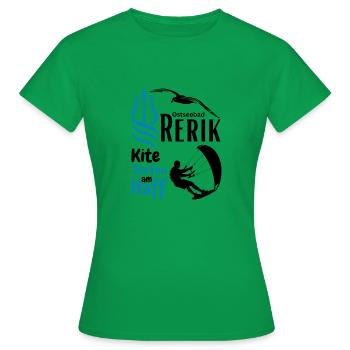 Rerik kite surfing at the lagoon Baltic Sea resort of Rerik - Women's T-Shirt - kelly green - Front - AI Model Female 172 dark (172cm)