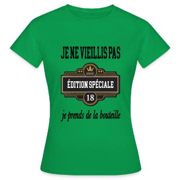 Je ne vieillis pas je me bonifie - T-shirt Femme - vert - Devant - AI Model Female 172 dark (172cm)
