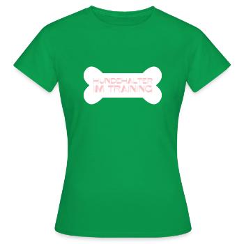 Hundehalter im Training - Frauen T-Shirt - Kelly Green - Vorne - AI Model Female 172 dark (172cm)