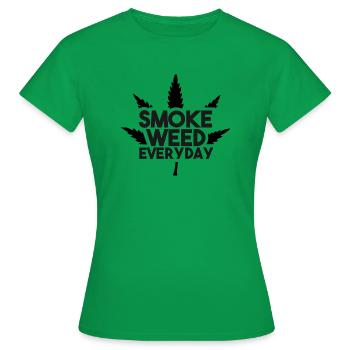 smoke weed everyday - Frauen T-Shirt - Kelly Green - Vorne - AI Model Female 172 dark (172cm)