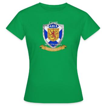 Bailey Scottish Family Clan Schottland Schild - Frauen T-Shirt - Kelly Green - Vorne - AI Model Female 172 dark (172cm)