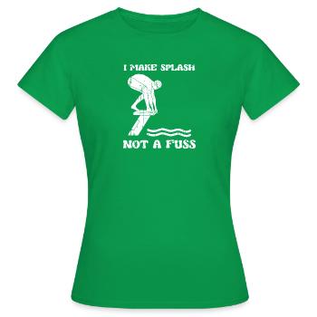 Ich mache ein Fläschchen, kein Aufhebens - Schwimmen - Frauen T-Shirt - Kelly Green - Vorne - AI Model Female 172 dark (172cm)