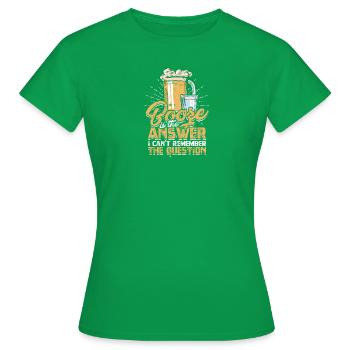 Alkohol ist die Antwort Ich kann mich nicht an die Frage erinnern - - Frauen T-Shirt - Kelly Green - Vorne - AI Model Female 172 dark (172cm)