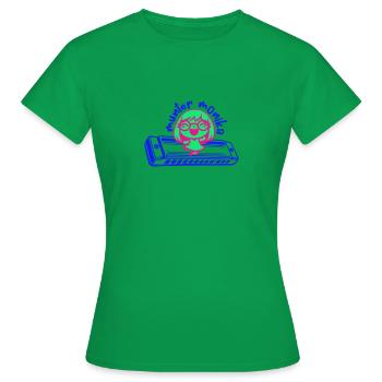 munter monika dancing on the Mundharmonika - Frauen T-Shirt - Kelly Green - Vorne - AI Model Female 172 dark (172cm)