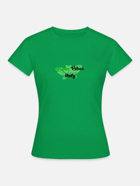 Green Vibes - Women's T-Shirt - kelly green
