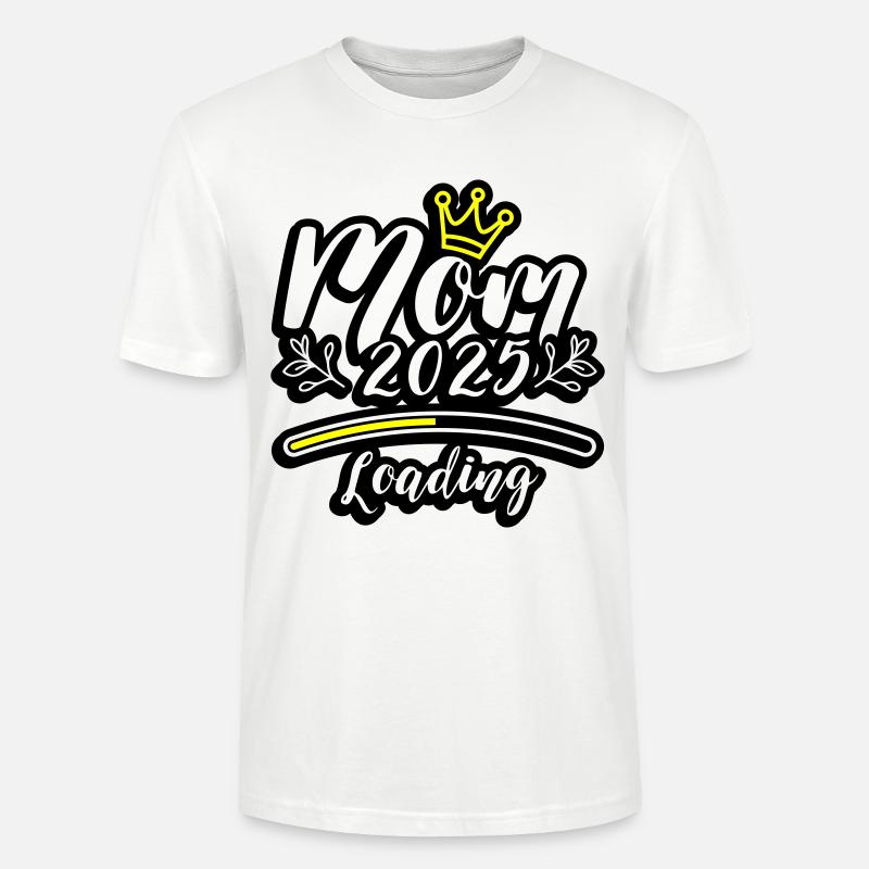Mama 2025 Loading Mom - Stanley/Stella Unisex Bio-T-Shirt CRAFTER - Weiß