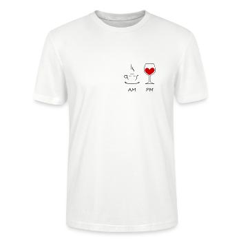 AM Kaffee PM Wein Cappuccino Rotwein Fun Geschenk - Stanley/Stella Unisex Bio-T-Shirt CRAFTER - Weiß - Vorne - Alina (178cm) & Michal (187cm)