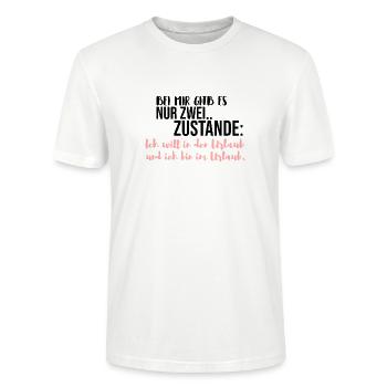 Urlaub lustiger Spruch - Stanley/Stella Unisex Bio-T-Shirt CRAFTER - Weiß - Vorne - Alina (178cm) & Michal (187cm)