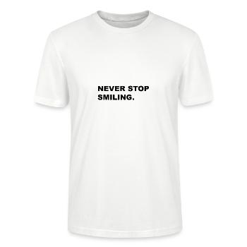 Never stop smiling 2 - Stanley/Stella Unisex Bio-T-Shirt CRAFTER - Weiß - Vorne - Alina (178cm) & Michal (187cm)
