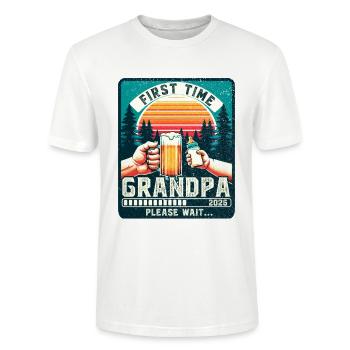 Grandpa-to-be for the first time 2026 - Stanley/Stella CRAFTER Unisex Organic T-Shirt - white - Front - Alina (178cm) & Michal (187cm)