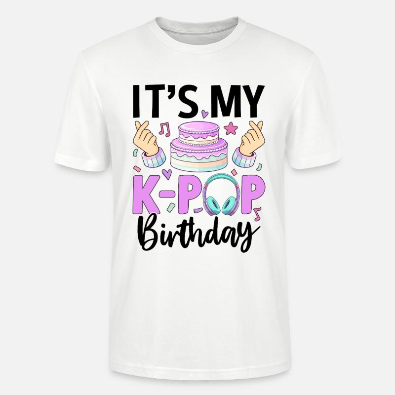 C’est mon anniversaire de K Pop - T-shirt bio CRAFTER Stanley Stella Unisexe - blanc