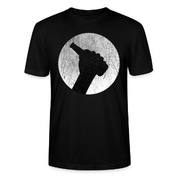 Bière en bouteille dans la main lune bière - T-shirt bio CRAFTER Stanley Stella Unisexe - noir - Devant - Alina (178cm) & Michal (187cm)