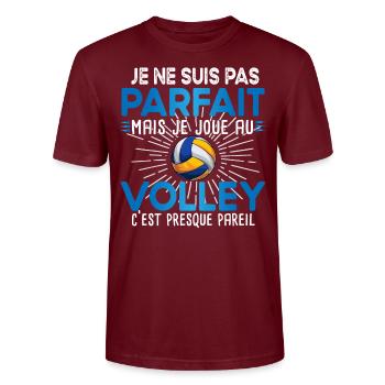 Volley Volleyball Volleyeur sport Noël match - T-shirt bio CRAFTER Stanley Stella Unisexe - bordeaux - Devant - Alina (178cm) & Michal (187cm)