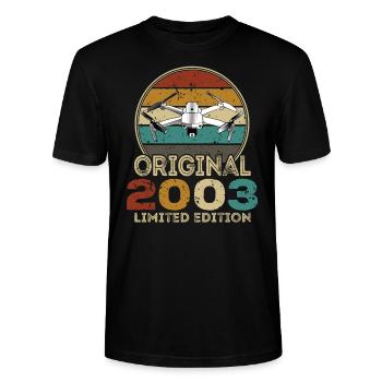 Drone Pilot Whoop Copter FPV UAS Pilot Drone 2003 - T-shirt bio CRAFTER Stanley Stella Unisexe - noir - Devant - Alina (178cm) & Michal (187cm)