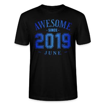 June 2019 - Birthday in June Awesome - Stanley/Stella CRAFTER Unisex Organic T-Shirt - black - Front - Alina (178cm) & Michal (187cm)