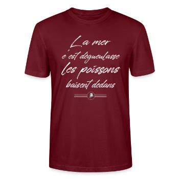La mer c'est degueulasse les poissons... - T-shirt bio CRAFTER Stanley Stella Unisexe - bordeaux - Devant - Alina (178cm) & Michal (187cm)