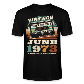 vintage retro Kassette tape Juni 1973 50 Jahre alt - Stanley/Stella Unisex Bio-T-Shirt CRAFTER - Schwarz - Vorne - Alina (178cm) & Michal (187cm)