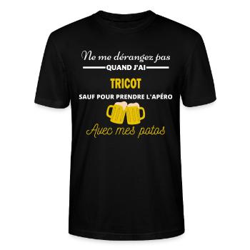 Ne me dérangez pas QUAND J'ai l'apéro tricot - T-shirt bio CRAFTER Stanley Stella Unisexe - noir - Devant - Alina (178cm) & Michal (187cm)