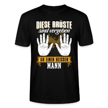 Diese Brüste sind vergeben an einen Mann - Stanley/Stella Unisex Bio-T-Shirt CRAFTER - Schwarz - Vorne - Alina (178cm) & Michal (187cm)