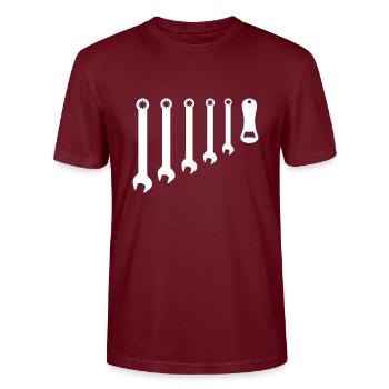 craftsman - Stanley/Stella CRAFTER Unisex Organic T-Shirt - burgundy - Front - Alina (178cm) & Michal (187cm)