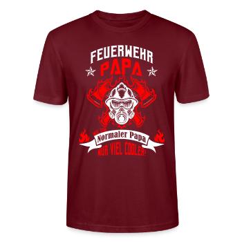 Feuerwehr Papa Vatertags Geschenk Dad Feuerwehrman - Stanley/Stella Unisex Bio-T-Shirt CRAFTER - Burgunderrot - Vorne - Alina (178cm) & Michal (187cm)