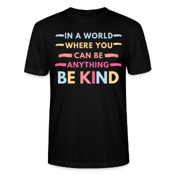 In a World where you can be anything - Stanley/Stella Unisex Bio-T-Shirt CRAFTER - Schwarz - Vorne - Alina (178cm) & Michal (187cm)